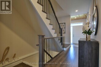 305 Yellow Birch Cres in Blue Mountains, ON - Building Photo - Building Photo