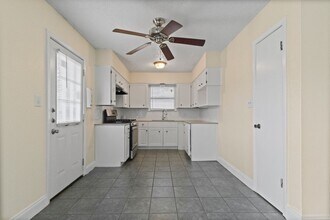 601 Rucker St in Georgetown, TX - Building Photo - Building Photo
