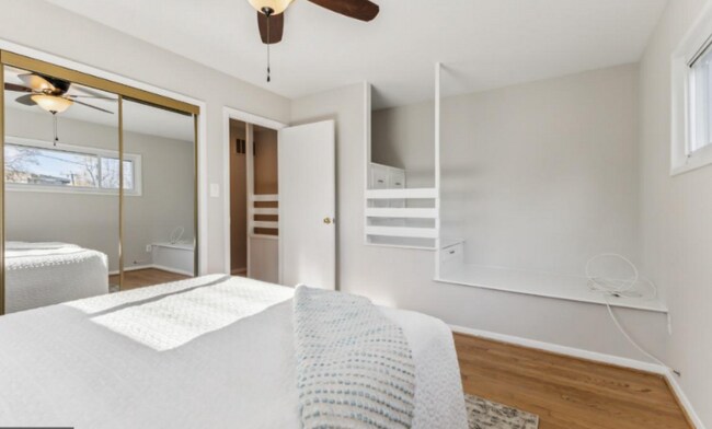 4210 Allison Cir-Unit -3 Large Room in Fairfax, VA - Building Photo - Building Photo
