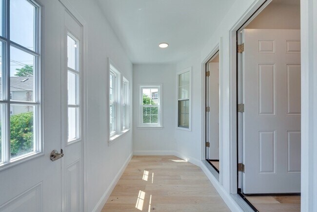 79-81 Windsor Rd in Medford, MA - Building Photo - Building Photo