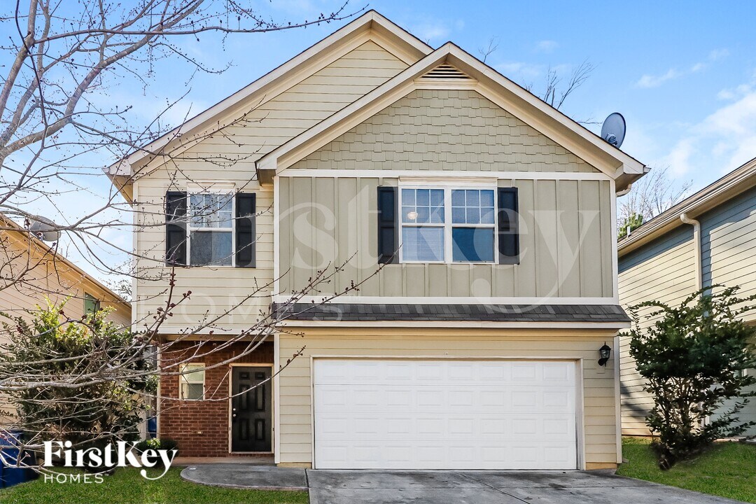 466 Grenier Terrace NE in Lawrenceville, GA - Foto de edificio