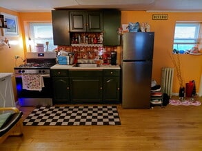 6641 N Campbell Ave, Unit 1 in Chicago, IL - Building Photo - Building Photo