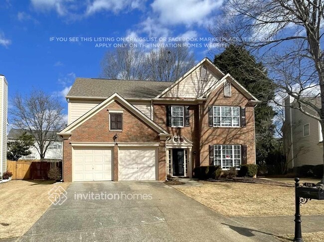 property at 130 Lyndhurst Ct