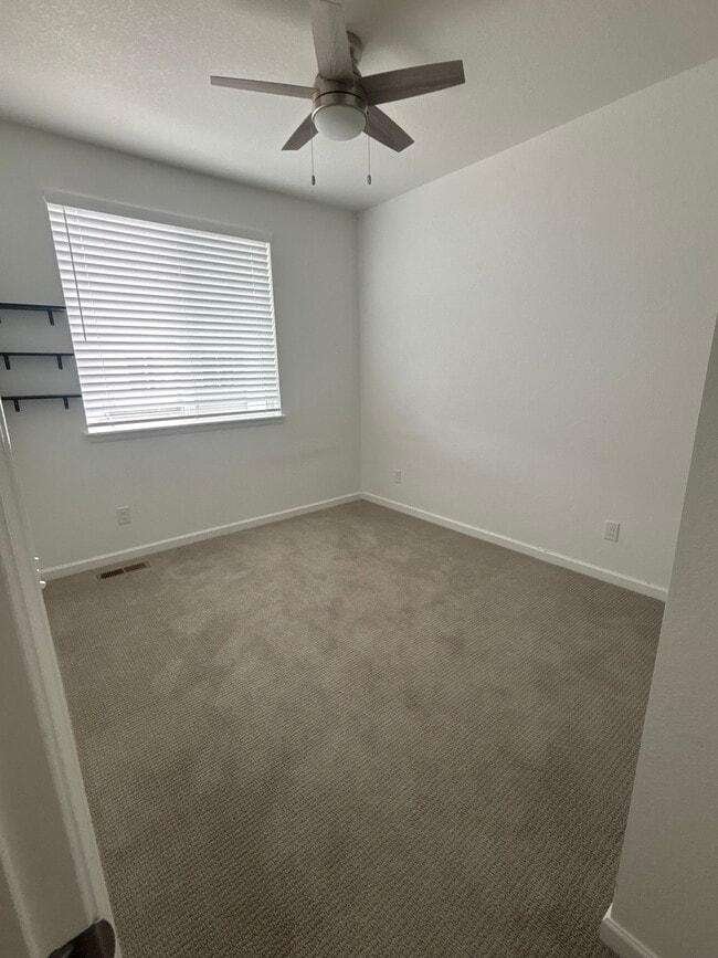 404 Millwall Cir in Castle Pines, CO - Building Photo - Building Photo