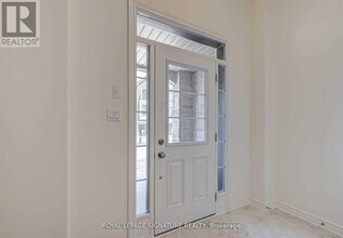 1183 Restivo Ln in Milton, ON - Building Photo - Building Photo