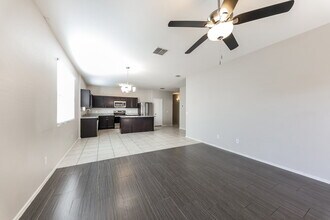 6981 S Blue Hills Dr in Buckeye, AZ - Building Photo - Building Photo