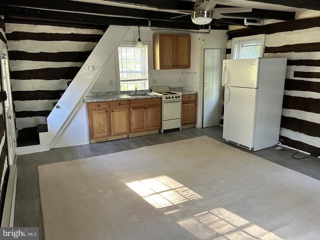 property at 568 Nauvoo Rd
