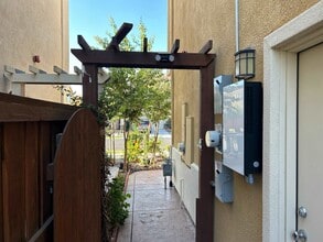 456 St Jorge Ave in Mountain House, CA - Building Photo - Building Photo