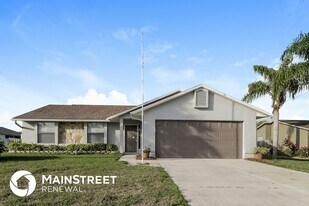 1851 Calmar St NW in Palm Bay, FL - Building Photo