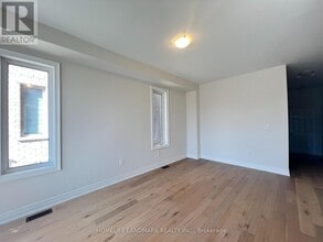 2808 Tippett Mews in Pickering, ON - Building Photo - Building Photo