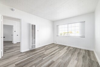 Dream Lofts in Glendale, CA - Foto de edificio - Interior Photo