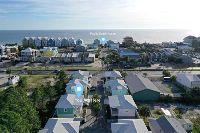 8410 Thomas Dr in Panama City Beach, FL - Building Photo - Building Photo