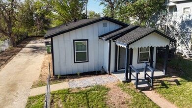 1210 Southey St in Waco, TX - Foto de edificio - Building Photo