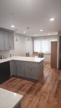 5432 S Neva Ave in Chicago, IL - Building Photo - Building Photo