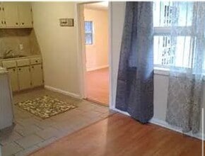 1755 Lapine Dr in Mobile, AL - Building Photo - Building Photo