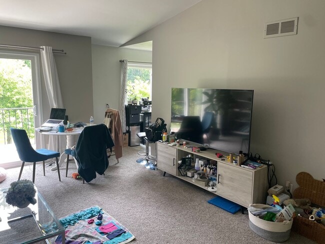 property at 3236 Bolgos Cir