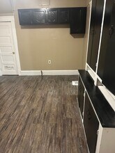 915 E 147th St in Cleveland, OH - Building Photo - Building Photo