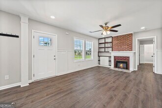 261 Lagrange St in Newnan, GA - Building Photo - Building Photo