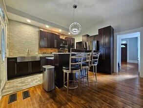 943 Highland St in Columbus, OH - Building Photo - Building Photo