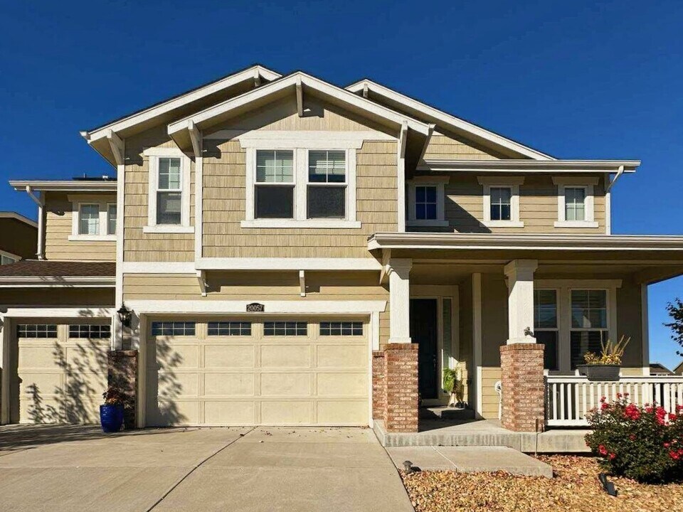 20057 W 95th Ave in Arvada, CO - Building Photo