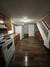 215 E High St in Coaldale, PA - Building Photo - Building Photo