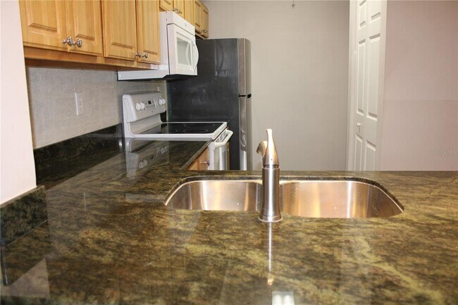 5711 Bentgrass Dr in Sarasota, FL - Building Photo - Building Photo