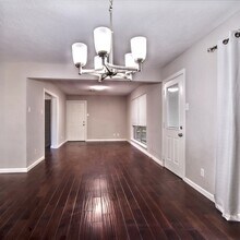 1520 Sunnybrook Dr in Irving, TX - Building Photo - Building Photo