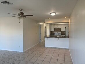 812 NE 8th St in Cape Coral, FL - Building Photo - Building Photo