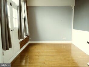 1010 Race St in Philadelphia, PA - Building Photo - Building Photo