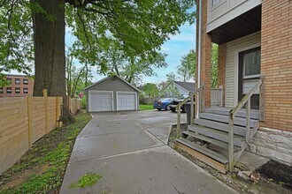 2127 Slane Ave in Cincinnati, OH - Building Photo - Building Photo