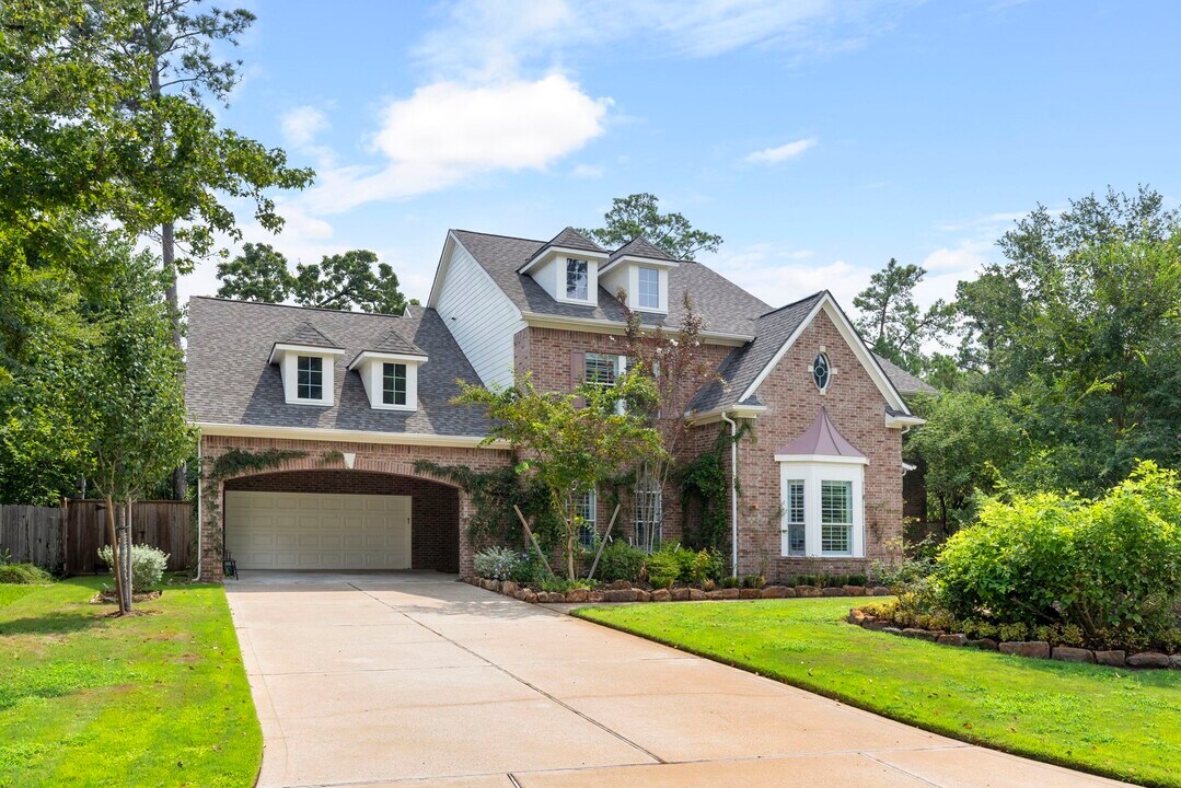 6 Skipwith Pl in Spring, TX - Building Photo