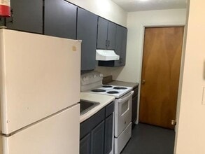 13 Rainbow Forest Dr in Lynchburg, VA - Building Photo - Building Photo