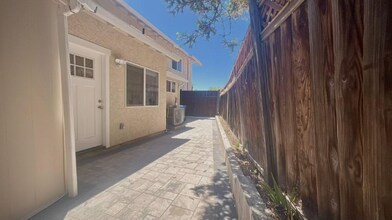 1302 Grosventres Ct in Fremont, CA - Building Photo - Building Photo