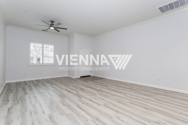 9020 Carneros St in Roseville, CA - Building Photo - Building Photo