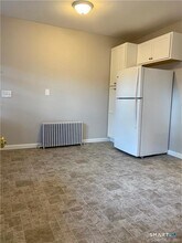 497 High St in Middletown, CT - Building Photo - Building Photo