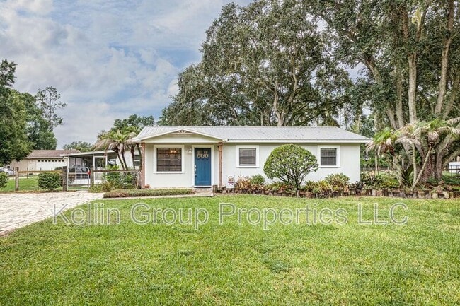 property at 2220 Mini Ranch Rd
