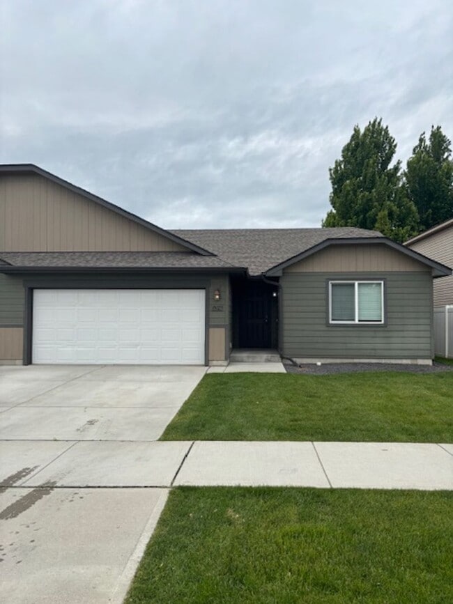 property at 18023-18023 Shannon
