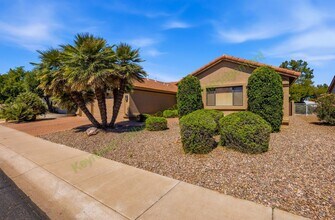 432 W Champagne Dr in Chandler, AZ - Building Photo - Building Photo