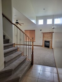 861 S Pheasant Run Dr in Orem, UT - Building Photo - Building Photo