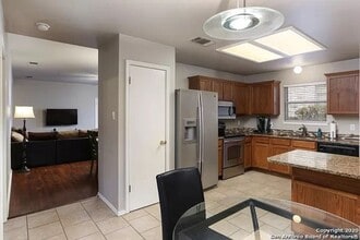 5739 cedar in San Antonio, TX - Building Photo - Building Photo