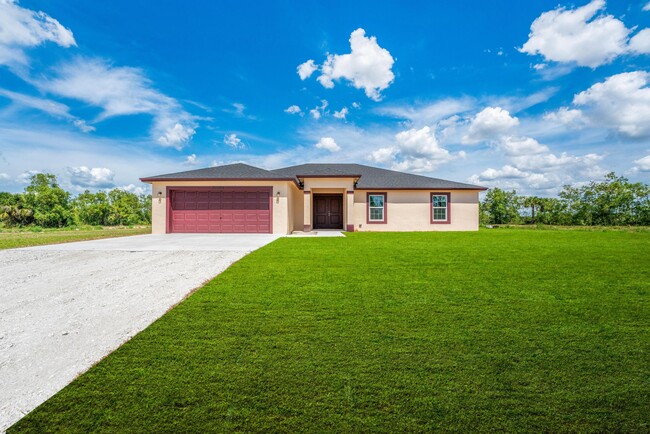 20365 Marie Ct in Loxahatchee, FL - Building Photo - Building Photo