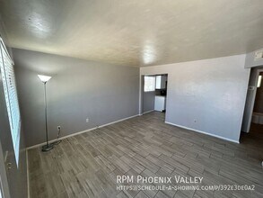 4837 E Willetta St in Phoenix, AZ - Building Photo - Building Photo