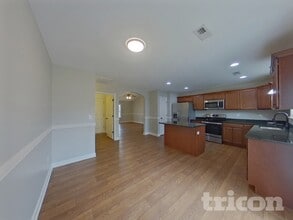 613 Slippery Moss Dr in Spartanburg, SC - Building Photo - Building Photo