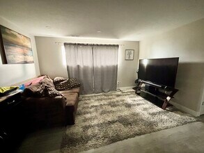 5098 W Cherry View Dr in West Valley City, UT - Building Photo - Building Photo