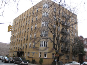 1400 51st Ave in Brooklyn, NY - Building Photo - Building Photo