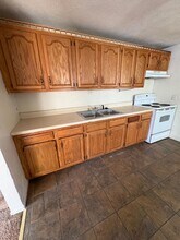 1943 Northwyck Dr in Toledo, OH - Building Photo - Building Photo