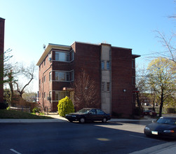 8809 Glenville Rd in Silver Spring, MD - Building Photo - Building Photo