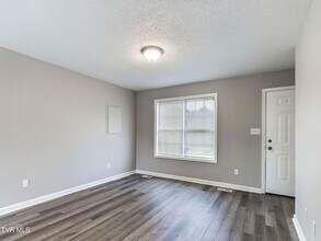 754 Old Stage Rd in Church Hill, TN - Building Photo - Building Photo