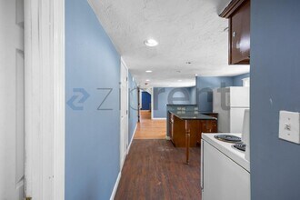 39 Union St in Taunton, MA - Building Photo - Building Photo