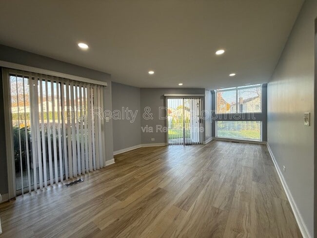 1227 Ranchview Ct in Buffalo Grove, IL - Building Photo - Building Photo